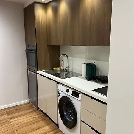 Cozy Near Center Lägenhet